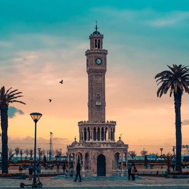 https://keepsmiletravel.co.uk/wp-content/uploads/2023/07/izmir-640x640.png